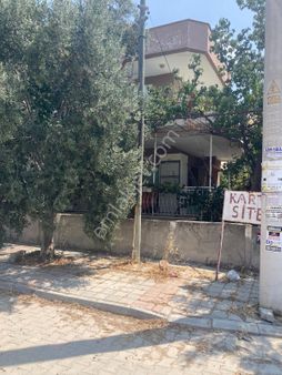 Köşe Konum Fırsat Villa