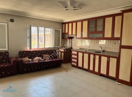 Akdeniz M Özel Altın Çağ Gelişim Oku Civarı Zemin Kat Kiralık D