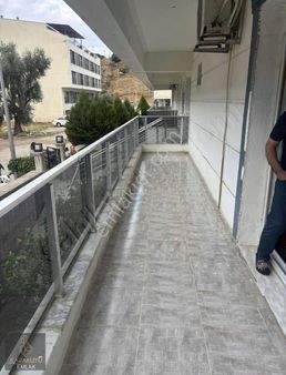Karakuyu Emlak Dan Balkonlu Daire