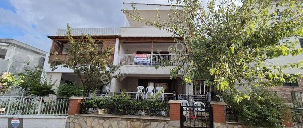 Güzelçamlıda Denıze 130 Metre 4+2 Daıre E.k.