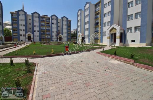 Oğuzlar'da Ahimesut Bulvarı Yanı 3+1 Sitede Ara Kat Daire