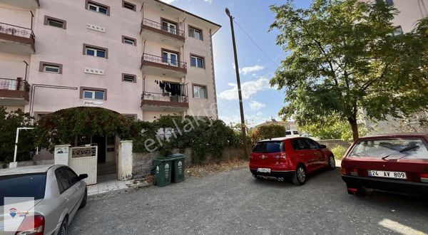 Remax Dem'den Yunus Emre Mahallesinde Satılık 3+1 Satılık Daire