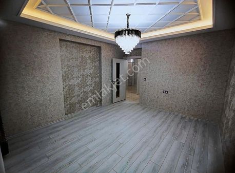Bağcılarda Satılık 2+1 Ultra Lüxs 90 M2 Daire