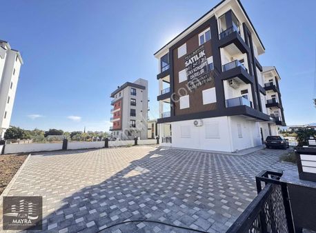 Yeniköy De Belediye Ye 300 Mt. 2+1 Ayrı Mutfak Katta Sıfır Daire