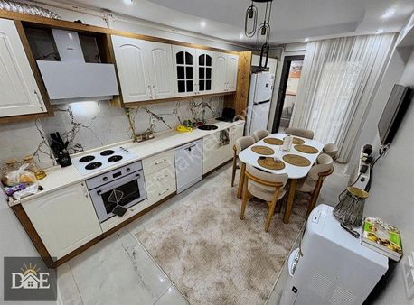 3+1 Satılık Daire İstasyon Mahallesinde