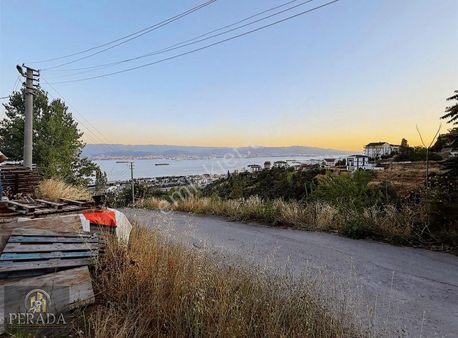 İzmit Satılık Ful Deniz Manzaralı Önü Kapanmaz İmarlı Arsa