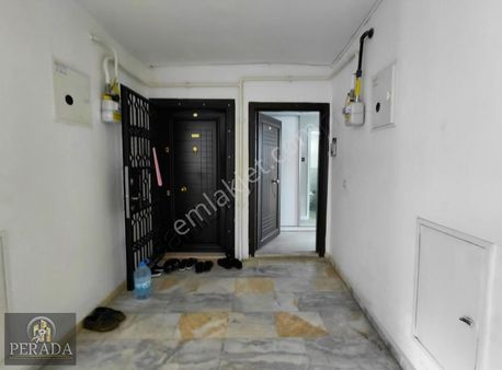 İzmit Yahyakaptan Mahallesi Merkezi Konum İçi Yapılı 3+1 Satılık