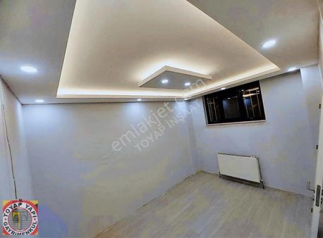 Toyap İnş 50. Yıl Tramvaya 2 Dk 2+1 100 M2 Satılık Bahçe Katı