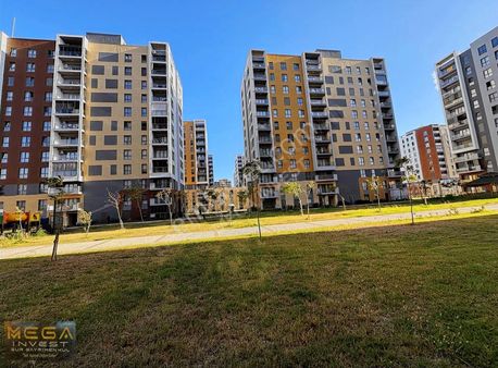 Mega İnvest' Den Sur Yapı' Da Satılık Geniş 4+1 186 M2 Daire