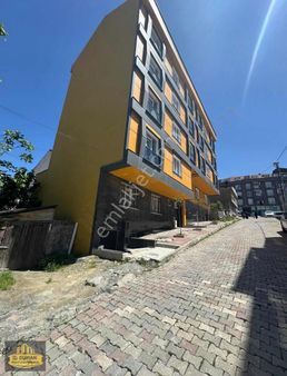 Yunus Emre Nahlesinde Kiralık Dükan