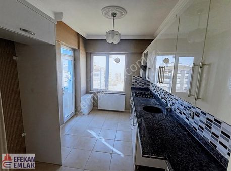 Efekan Emlak Tan Kiralık 2+1 Daire Akkent Mah Sinde