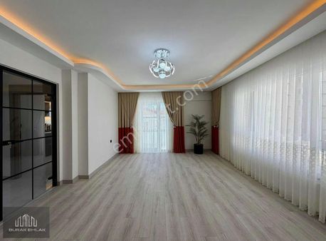 Burak'tan Merkez Mh. A'dan Z'ye Yenilenmiş Katta Ferah 3+1 Güney