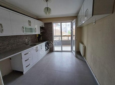 Doğru Gayrimenkulden Tam Merkezde 2+1 Kiralık Daire