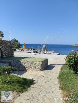 Denize Sıfır Güneysu Tatıl Sitesinde 4+1 Triblex Yazlık