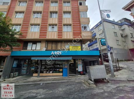 Molla Team Eyüpsultan'da Kurumsal Kiracılı 350 M2 Satılık Dükkan