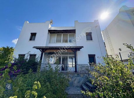 Gümüşlük Gümüşkaya'da Tam Müstakil Deniz Manzaralı Villa