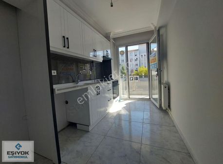 Torbalı Mah.de Guzel Konumda 2+1 Kapalı Mutfak Daıre