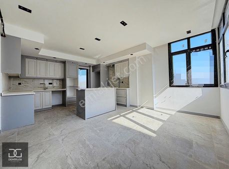 Demirler'den Cinkaya Mevkii Siteiçi 3,5+1 Satılık Daire