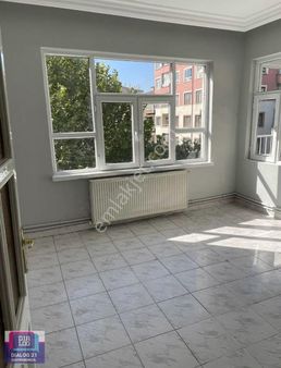 Ofiste Tertemiz Kiralık Daire Tat Fırını Üstü Aile Apartmanı