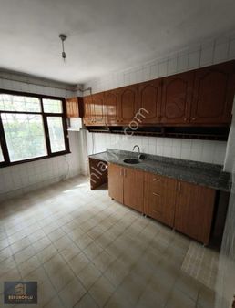 Şekeroğlu İnşaat &emlak'tan Gümüşpınar'da 2+1 Kiralık Daire