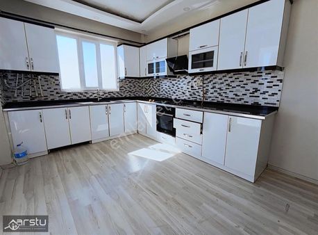 Arstu Gm. Yeni Mah. Kiralık 3+1 Daire