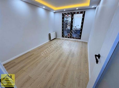 Satılık 2+1 Güney Cephe Cadde Üzeri 1.kat Sıfır 75m² Daire