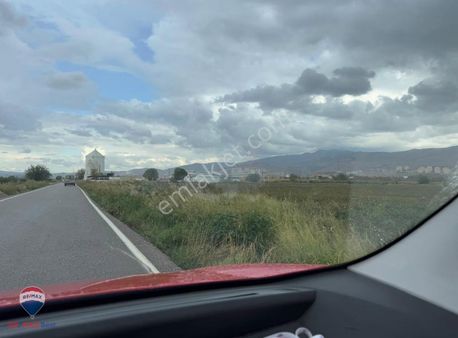 37 Menemen Seyrek Kanal Yoluna Cepheli Tek Tapu Tarla