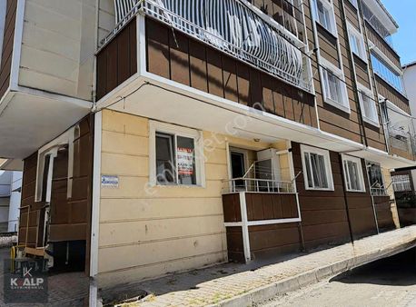 Kalp Satıyor!..bulutoğlunda 2+1 Daire.sıfır Ayarında İyi Konum