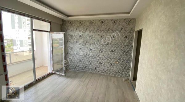 Araştırma Civarı Zana Teach Acil Satılık 3.5+1