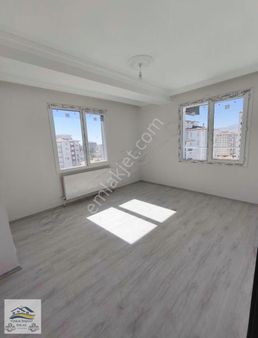 Yunus Emlak İlhanlı Mahallesinde Satılık 3+1 Daire