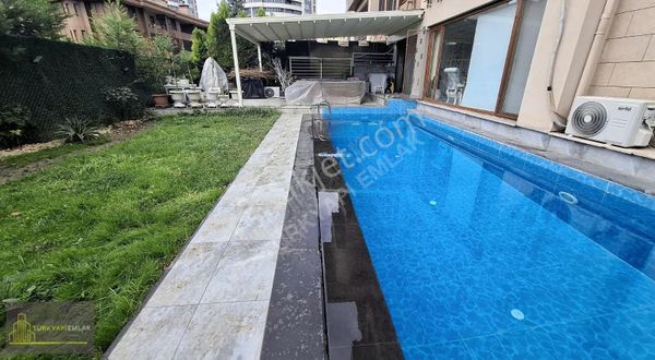 Bosphorus Cityde 4+1 Havuzlu, Bahçeli, Kısmi Eşyalı Kiralık