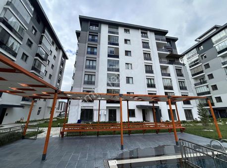 Yatırımlık Ve Oturuma Uygun Hamamlı, Saunalı 3+1 Sıfır Daire