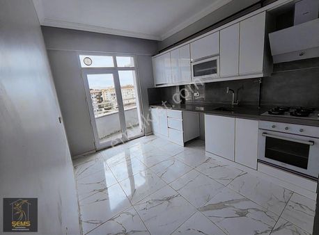 Yediler Parkında Geniş Ve Kilerli Satılık Sıfır 3+1 Daire