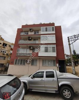 Balçova Eğitim Mahallesinde Doğalgazlı Kiralık 2+1 Daire