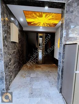 Sütçüler Mahallesi'nde Satılık 1+1 Lüks Yüksek Giriş