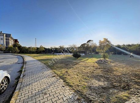 Hadımköy Akpınar Tokide Kiralık 2+1 Arakat Daire