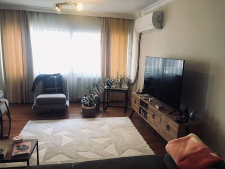 Karşıyaka Yalı Mahallesi Mavişehire Yakın Geniş Dubleks 3+1 Satılık Daire