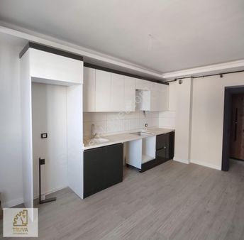 Truva İsa'dan Satılık Toplukonut Bulvarında 1+1