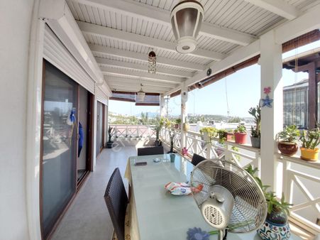Bodrum Merkez Oasis Üstü Kalekonut''ta Kiralık 3+1 Dubleks Mustakil Ev