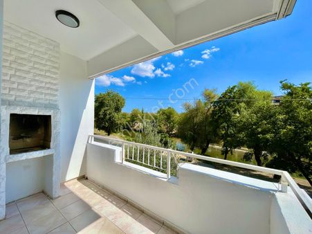 Berkay Demirel'den İkizçayda Ultra Ferah Masrafsız 3+1 Daire