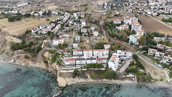 Barbaros'ta Denize Çok Yakın Satılık Arsa