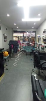 Şirinevlerde Yürüyüş Yoluna Yakın İskanlı Fırsat İşyeri 3 Dükkan Tek Fiyat