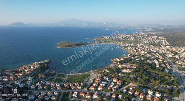 Çeşme Reisderede Anayol Üzeri 1000 M² Arsada 600 M2 Kapalı Alan