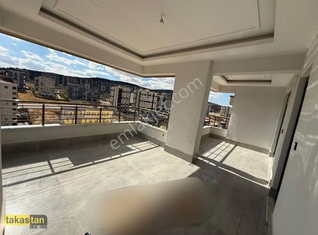 Göktürk Mah. Stadyum Ve Gaziraya Yürüme Mesafesinde 3+1 Daire