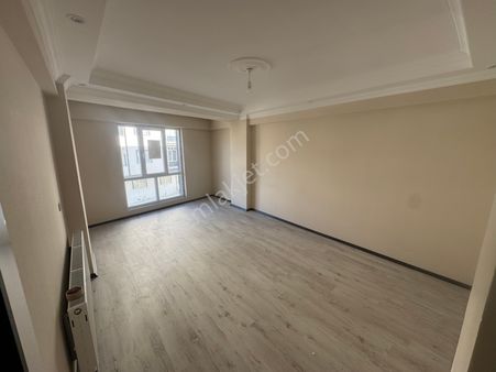 Elit Emlak Garımenkulden Ön Cephe 2+1 Daıre