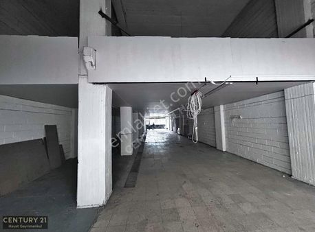 İzmir Konak Çınarlı Kiralık 300 M2 İşyeri