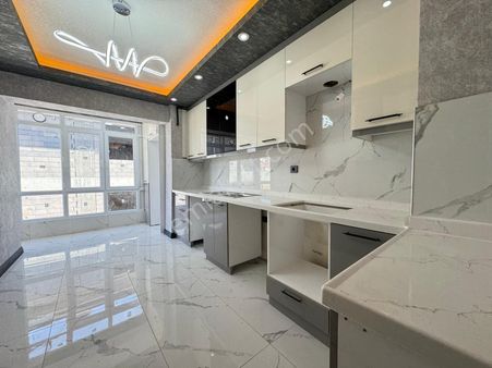 Evim Ankarad'an Metro Projesi Dibinde Ultra Lüx Ön Cephe Daire