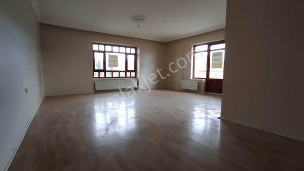 Kanuni Mahallesi Ovacıkta Orta Katta 3+1 Yapılı Kiralık Daire