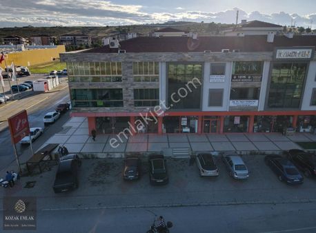 Ayvalık 150evlerde Çadde Üstünde İşyeri Veya Daire Satılık