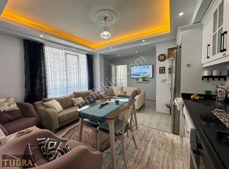 Tuğra'dan Çobançeşme'de 1 Yıllık Eşyalı Satılık 1+1 Daire